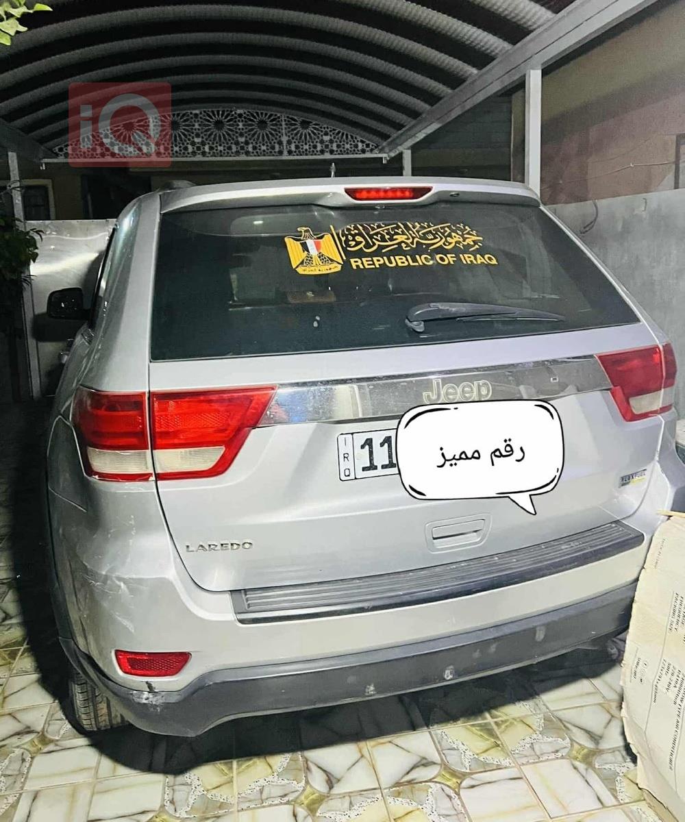 جیپ گراند شیرۆکی